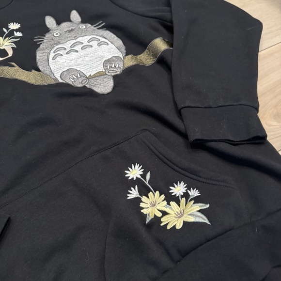 My Neighbor Totoro Hoodie 2XL Black Studio Ghibli Floral Pullover Anime Official - Picture 4 of 8
